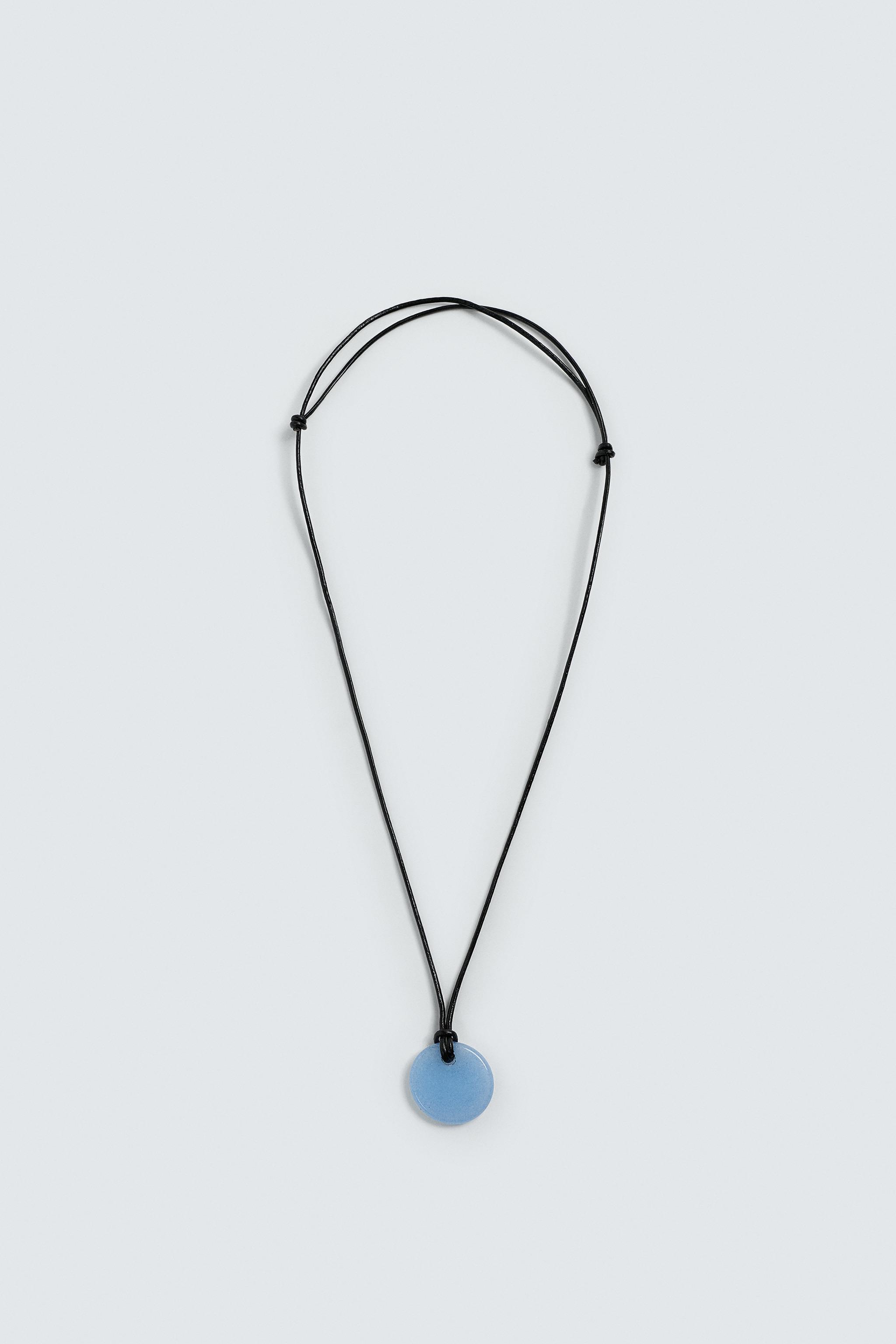 CORD NECKLACE WITH QUARTZ BEAD